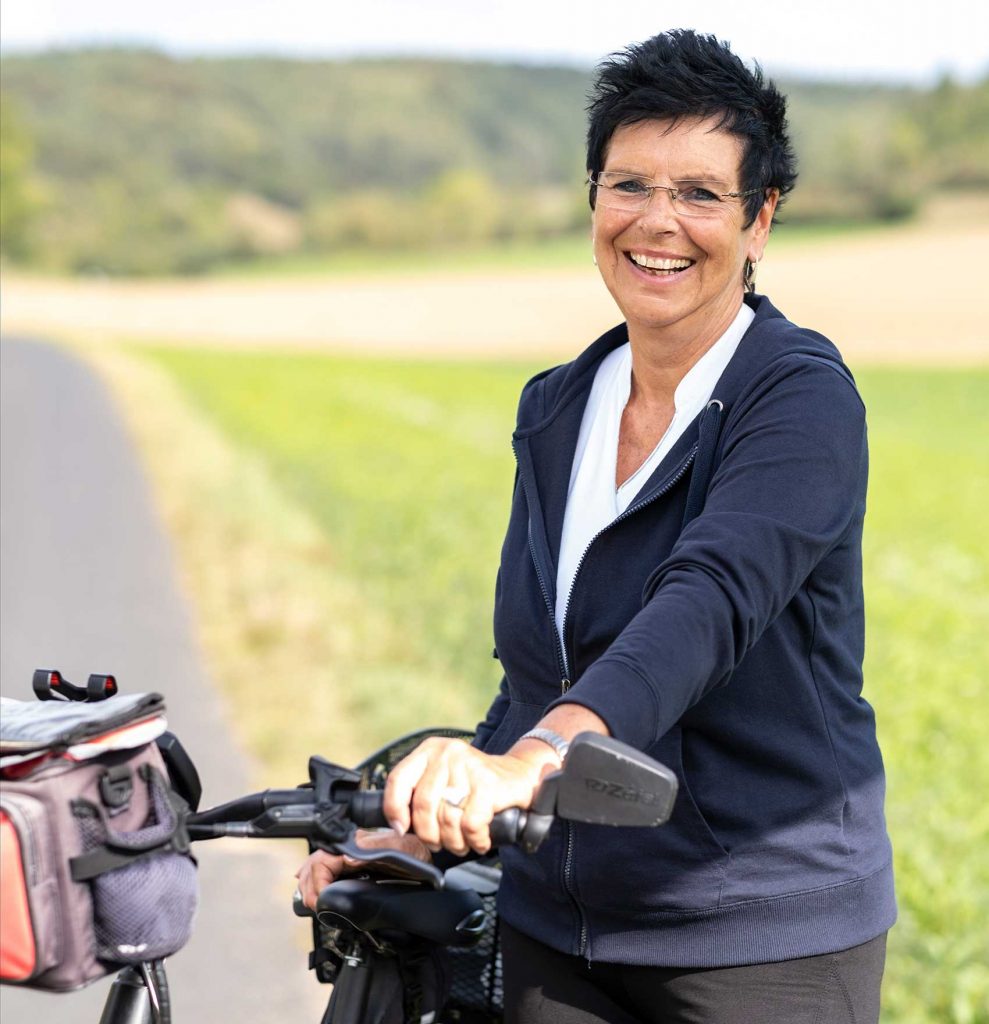 Claudia mit Fahrrad